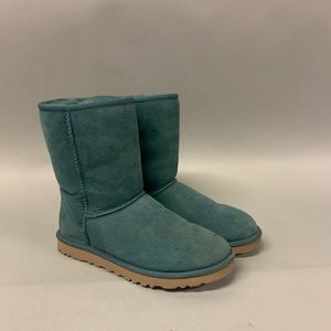 Emerald Uggs